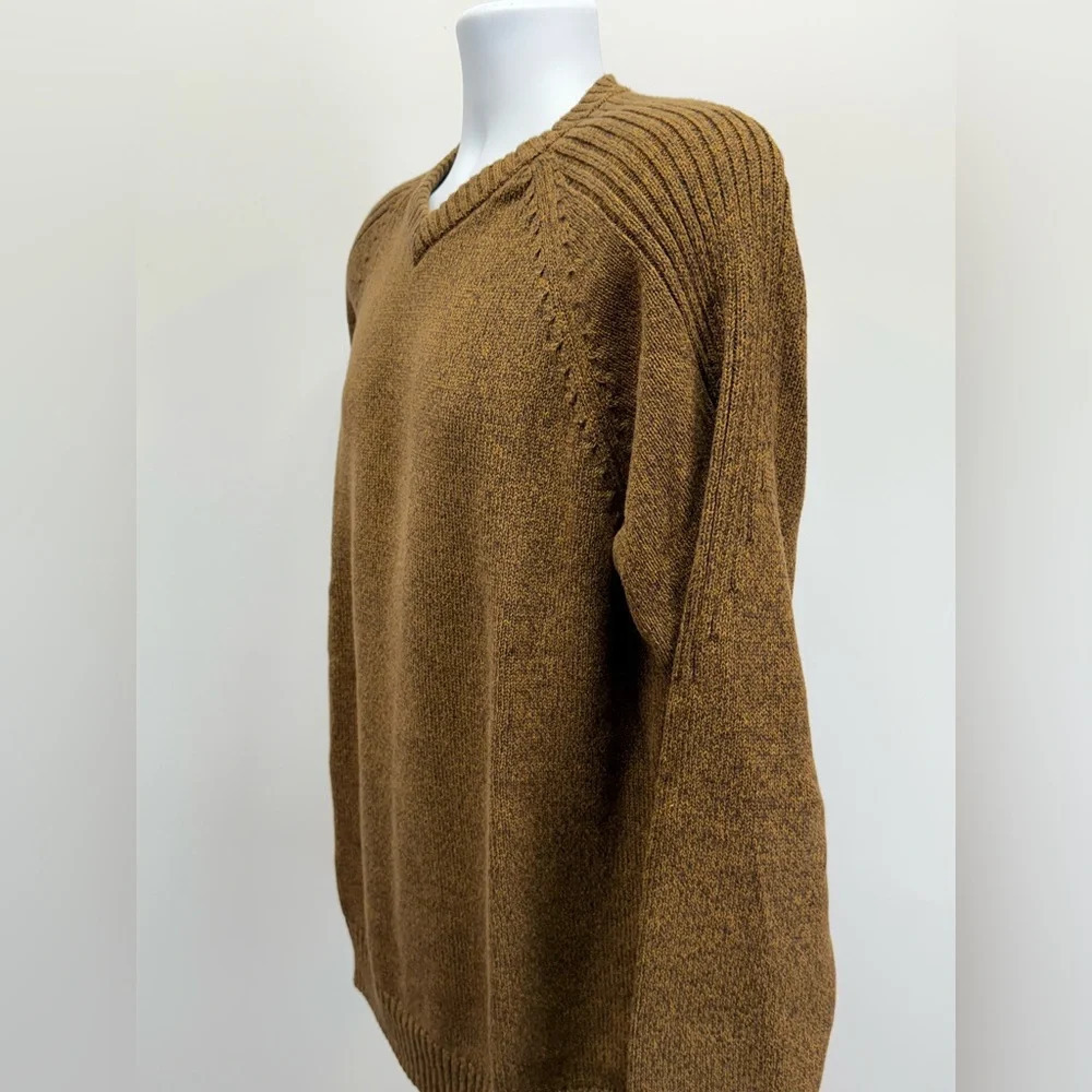 COLUMBIA Men’s brown heather V neck sweater size L - Picture 5 of 12